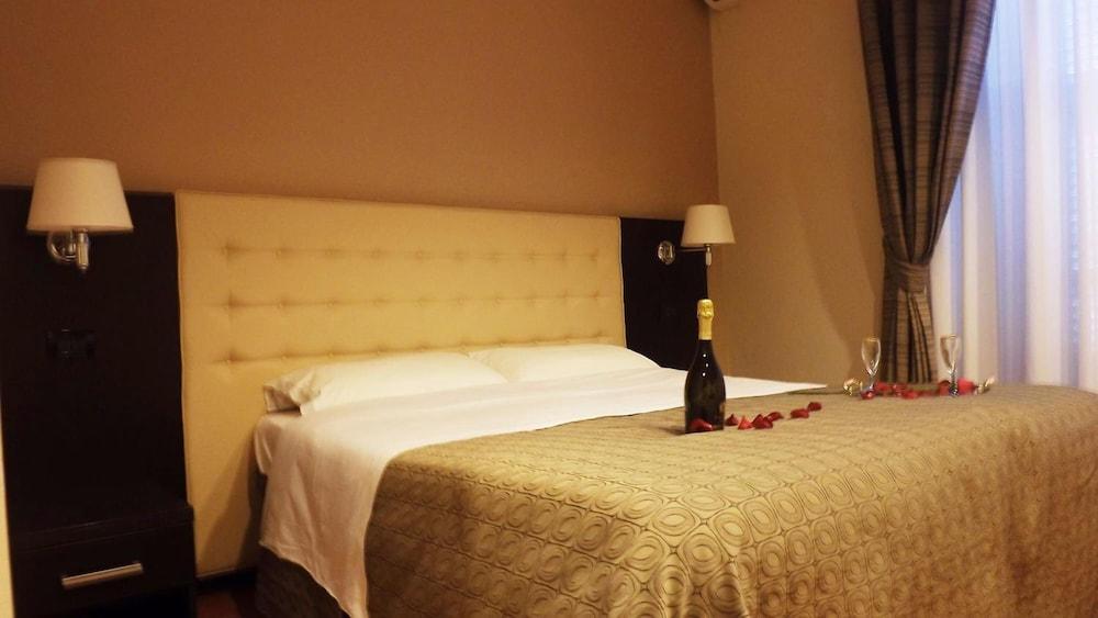 鹦鹉螺酒店 罗马 外观 照片